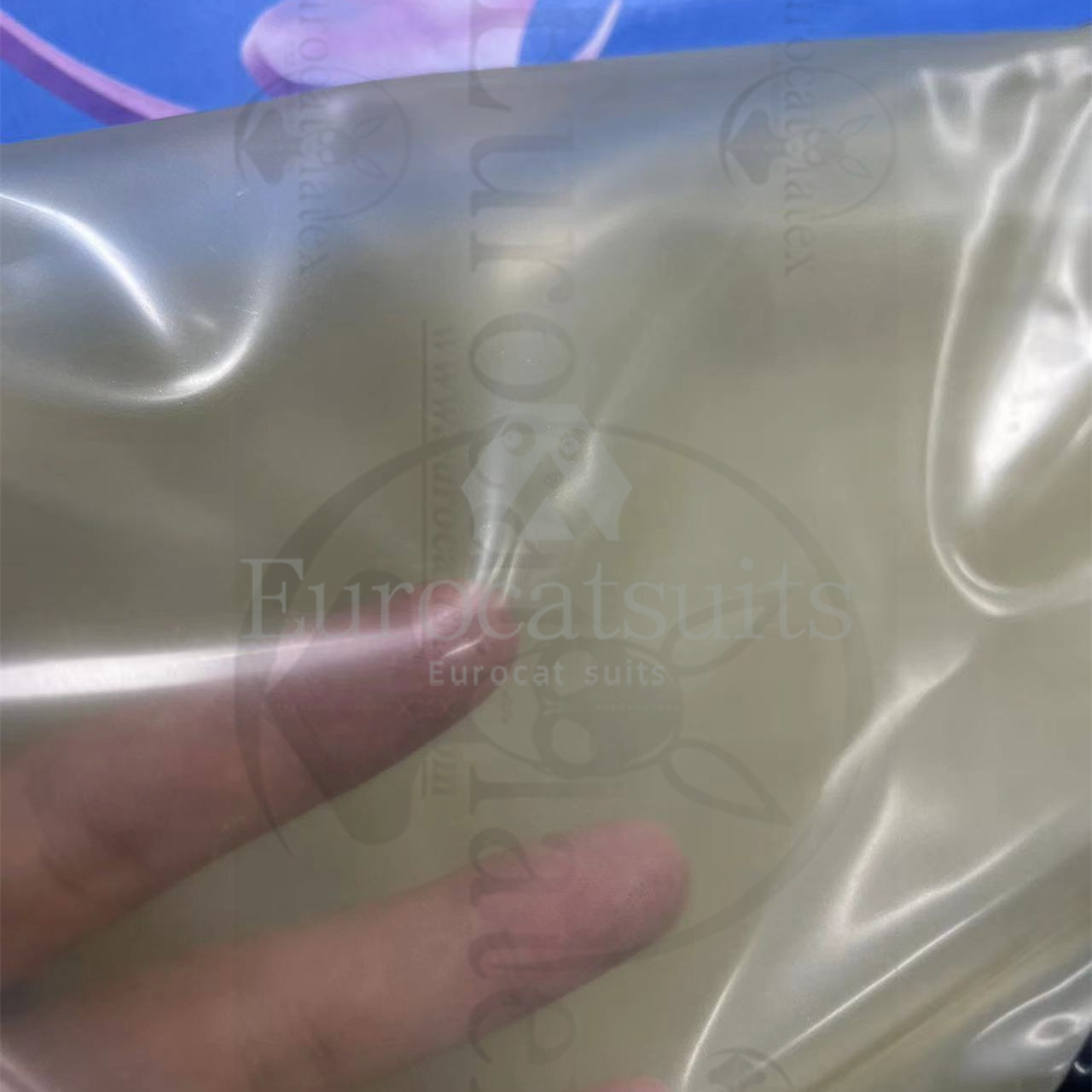 بدلة قطط مطاطية مخصصة من اللات - مراجعة Inflatable Mattress وسعره