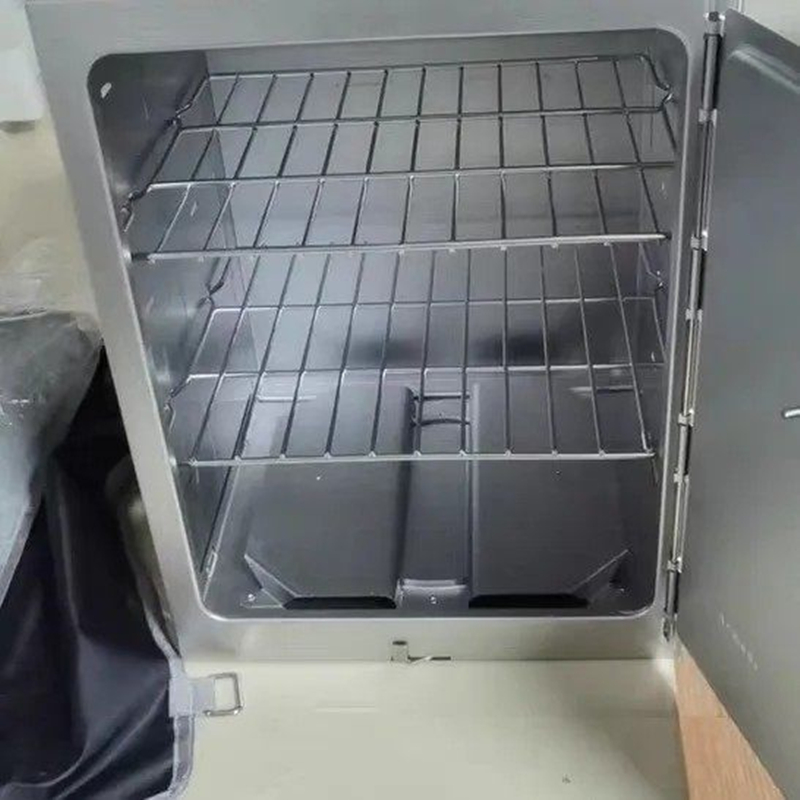 شواية تدخين خارجية قابلة للطي  - مراجعة Outdoor Camping Oven وسعره